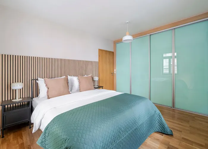 Apartment Blueground Vrsovice View Nr Havlickovy Sady Prg-81
